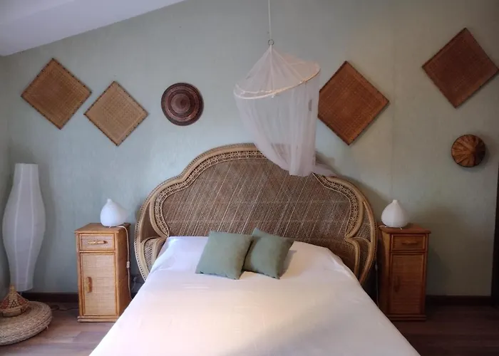 On The Edge Of Town * ローマ