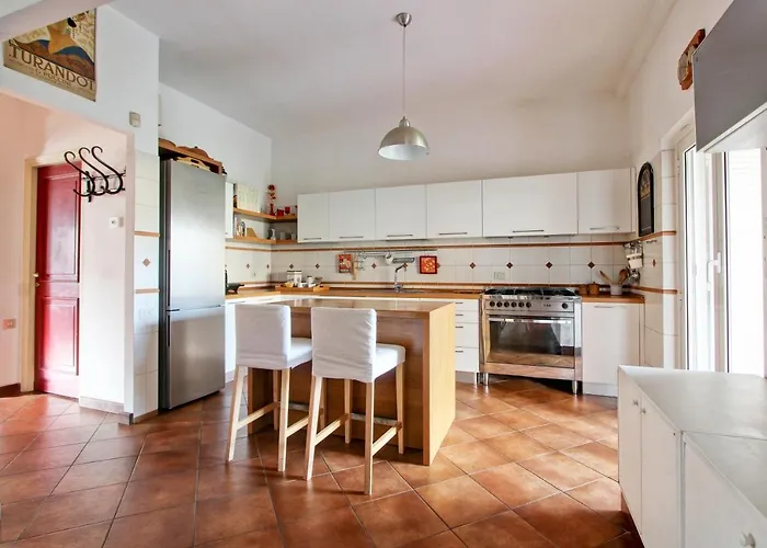 On The Edge Of Town ヴィラ *